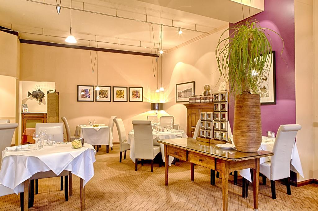Hotel Restaurant "Le Strasbourg" Bitche Kültér fotó